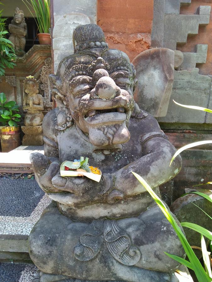 Nuriani Guest House Ubud  Luaran gambar