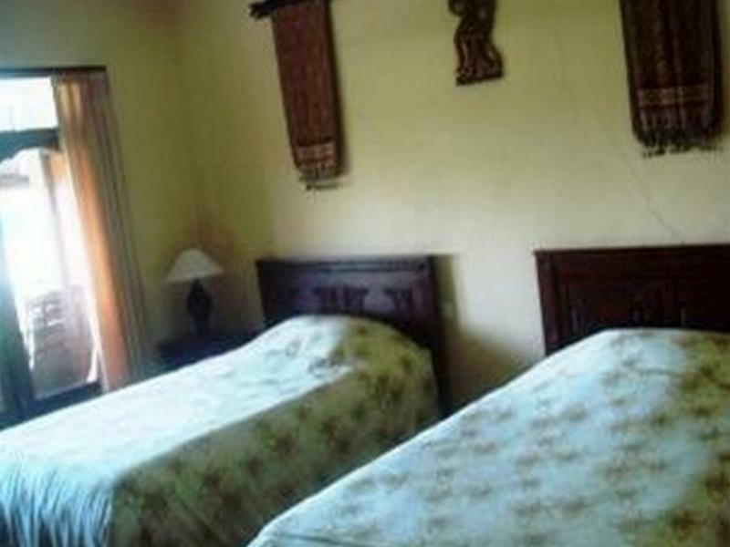 Nuriani Guest House Ubud  Luaran gambar